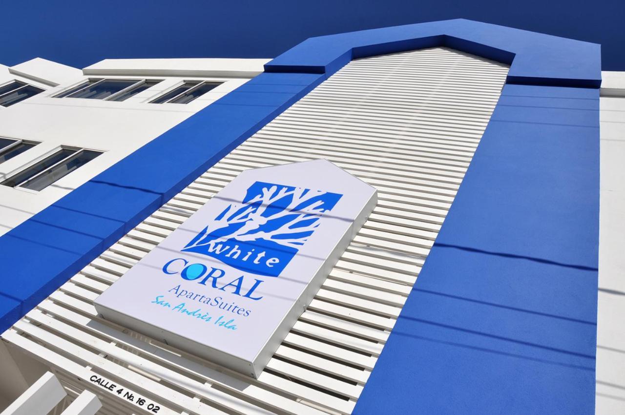 White Coral Apartasuites San Andrés Exterior foto